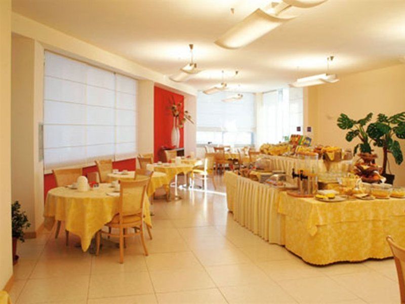 Bergamo Executive Hotel 4*